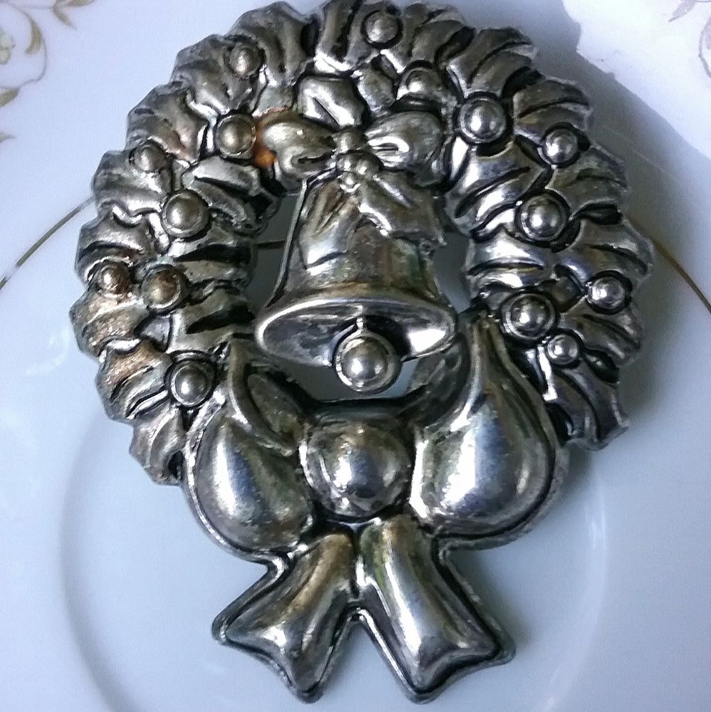 VTG Sterling Silver Upcycled Wreath Brooch/Pendant